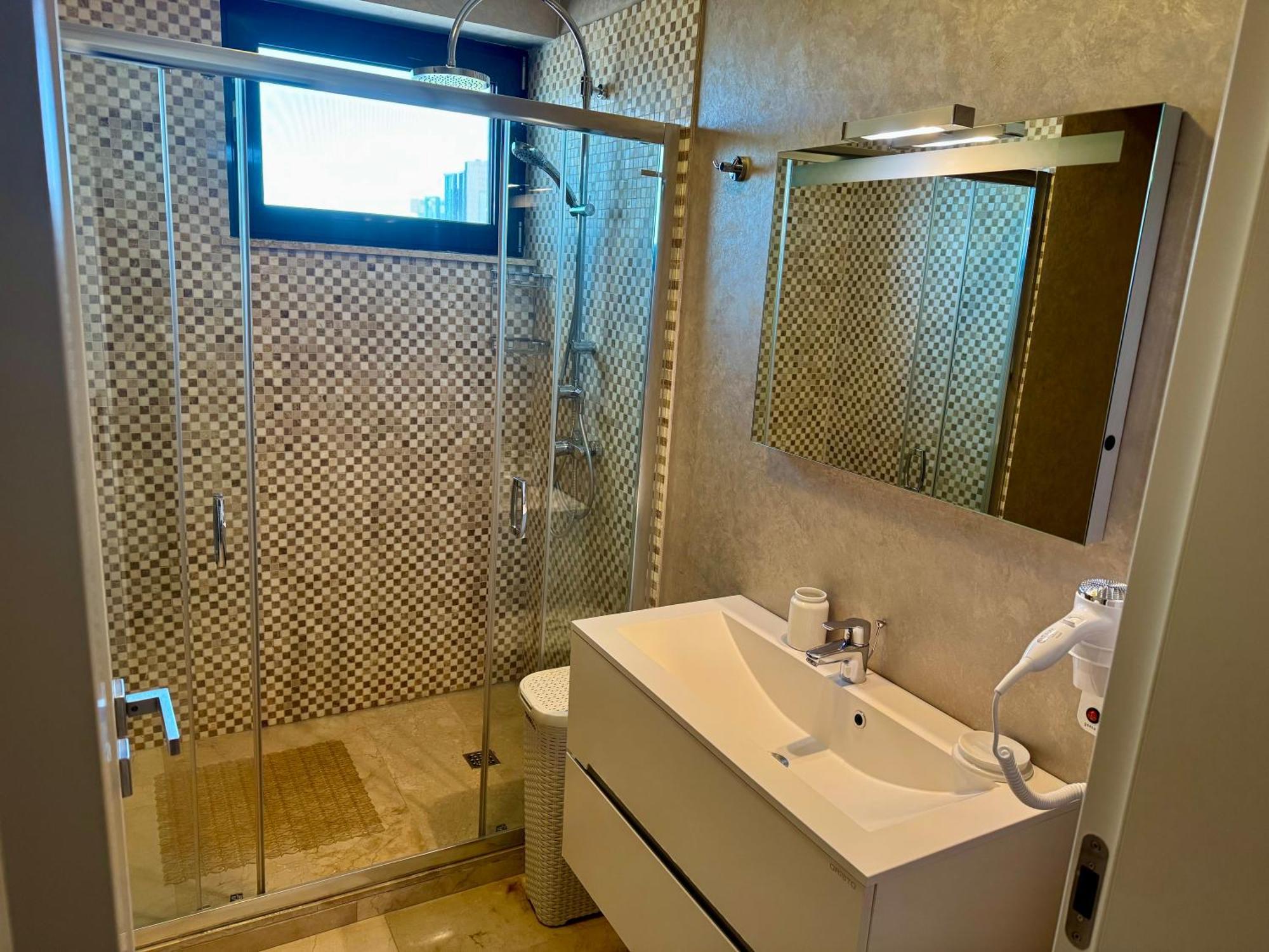 Sophia 3 Luxury Mamaia