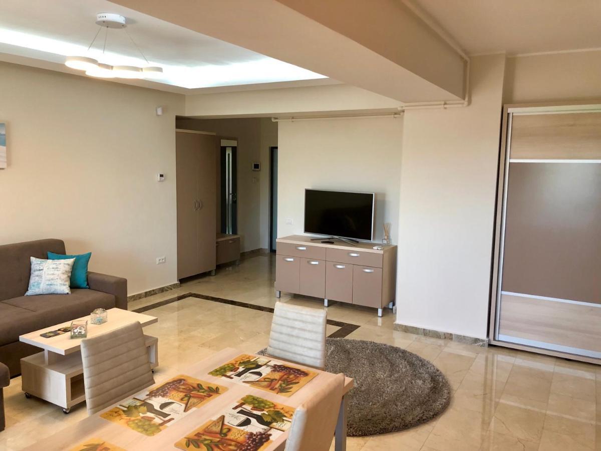 Sophia 3 Luxury * Mamaia